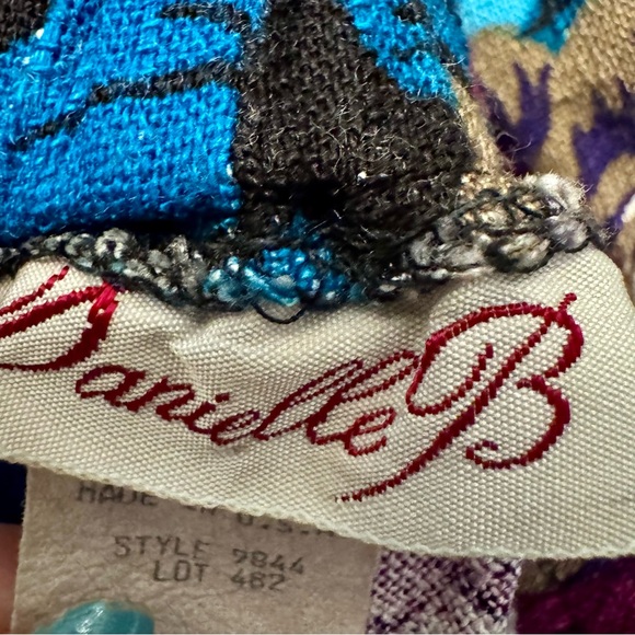 Vintage 80’s size 12 Danielle B Floral Midi Skirt Blue & Purple Tropical vibes - Picture 6 of 7